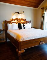 Starlight Haven Hot Springs