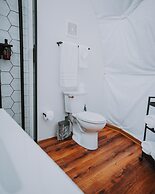 Starlight Haven Hot Springs