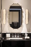 Waldorf Astoria Doha West Bay