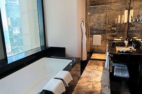 Waldorf Astoria Doha West Bay