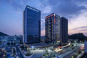 Hilton Garden Inn Shenzhen Airport