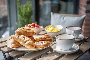 The Quadrant - The Ruskin Suite