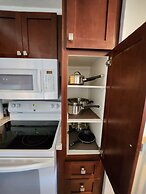 Private One Bedroom Condo, with Corporate Rental Car Savings Code Incl