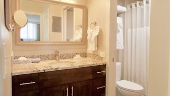 Private One Bedroom Condo, with Corporate Rental Car Savings Code Incl