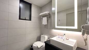 The Yanné, Onsen Hotel