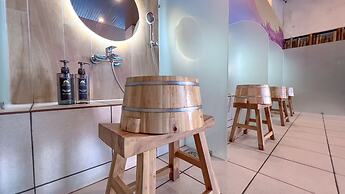 The Yanné, Onsen Hotel