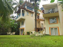Jungle Hut- Annabelles Beach Apartments at Bernard Simao Calangute