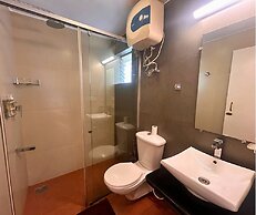 Jungle Hut- Annabelles Beach Apartments at Bernard Simao Calangute