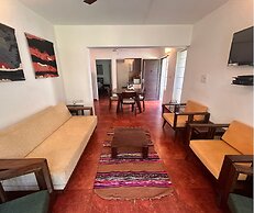 Jungle Hut- Annabelles Beach Apartments at Bernard Simao Calangute