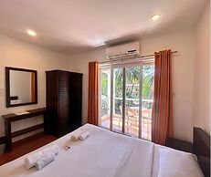 Jungle Hut- Annabelles Beach Apartments at Bernard Simao Calangute
