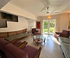 Jungle Hut- Annabelles Beach Apartments at Bernard Simao Calangute