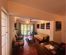 Jungle Hut- Annabelles Beach Apartments at Bernard Simao Calangute