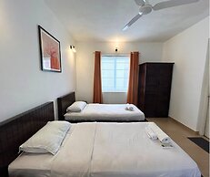 Jungle Hut- Annabelles Beach Apartments at Bernard Simao Calangute