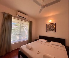 Jungle Hut- Annabelles Beach Apartments at Bernard Simao Calangute