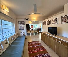 Jungle Hut- Annabelles Beach Apartments at Bernard Simao Calangute