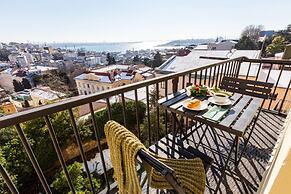 Missafir Flat in Beyoglu With Bosphorus View