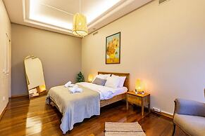 Missafir Flat in Beyoglu With Bosphorus View