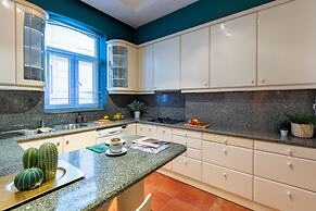 Missafir Flat in Beyoglu With Bosphorus View