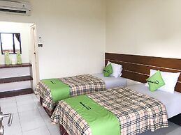 Bamboe Inn 2 Homestay