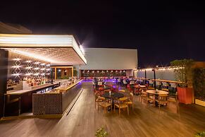 Four Points by Sheraton Production City, Dubai