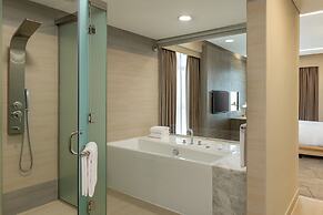 Four Points by Sheraton Production City, Dubai