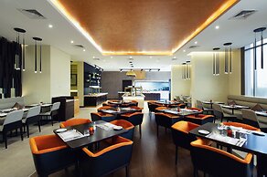 Four Points by Sheraton Production City, Dubai