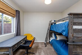 Casa Sunset 4 Bedroom Home by RedAwning