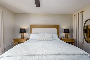 Casa Sunset 4 Bedroom Home by RedAwning