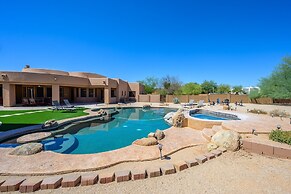 Casa Sonoran 3 Bedroom Home by RedAwning