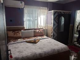 Sirloy Hotel