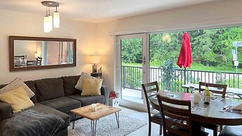 Al's Escape by Revelstoke Vacations