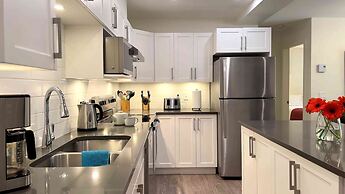 Al's Escape by Revelstoke Vacations