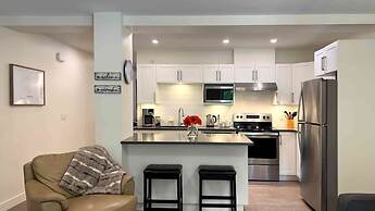 Al's Escape by Revelstoke Vacations