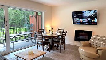 Al's Escape by Revelstoke Vacations