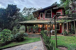 Casa na Serra de Mulungu por Carpediem