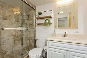 Ilikai Hotel Condo Vacations