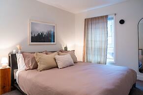 Powder Village Retreat by Revelstoke Vacations