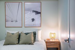 Powder Village Retreat by Revelstoke Vacations