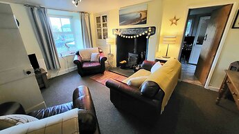 Bodorwel Cottage, Next to Ffestiniog Railway