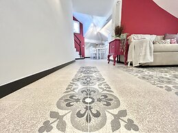 Happy Family Apartments The Roof