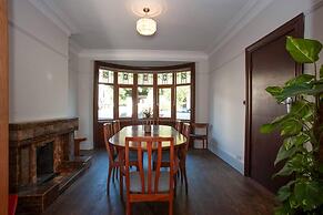 The Old Mount Manor, Causeway Coast