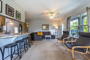 28 Lodge 1 Bedroom Condo by RedAwning