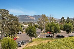 28 Lodge 1 Bedroom Condo by RedAwning