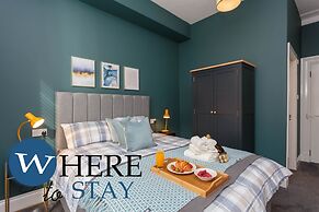 Stylish 2bed Apartment Underneath Edinburgh Castle