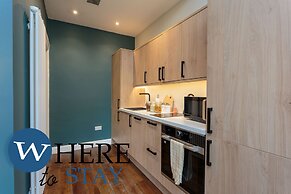 Stylish 2bed Apartment Underneath Edinburgh Castle