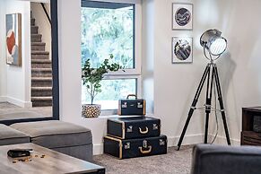 Revelation Retreat by Revelstoke Vacations