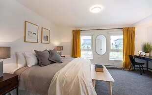 Revelation Retreat by Revelstoke Vacations