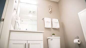 The Revy Den by Revelstoke Vacations