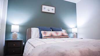 The Revy Den by Revelstoke Vacations