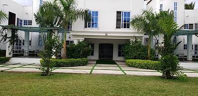 Park Springs Hotel